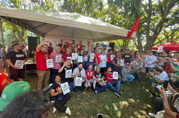 Ato de 1º de Maio em Brasília reúne classe trabalhadora pelo fim da escala 6x1