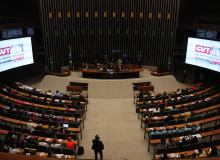 Do lado certo: CUT recebe homenagem pelas quatro décadas de resistência