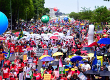 Em defesa dos serviços públicos, trabalhadores protestam em Brasília