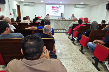 Trabalhadores terceirizados alinham estratégias para agilizar novos direitos