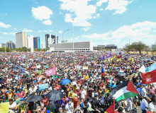 PEC da Blindagem ameaça democracia e leva milhares às ruas