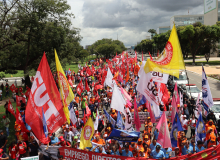 Marcha da Classe Trabalhadora toma Brasília pelo fim da escala 6x1